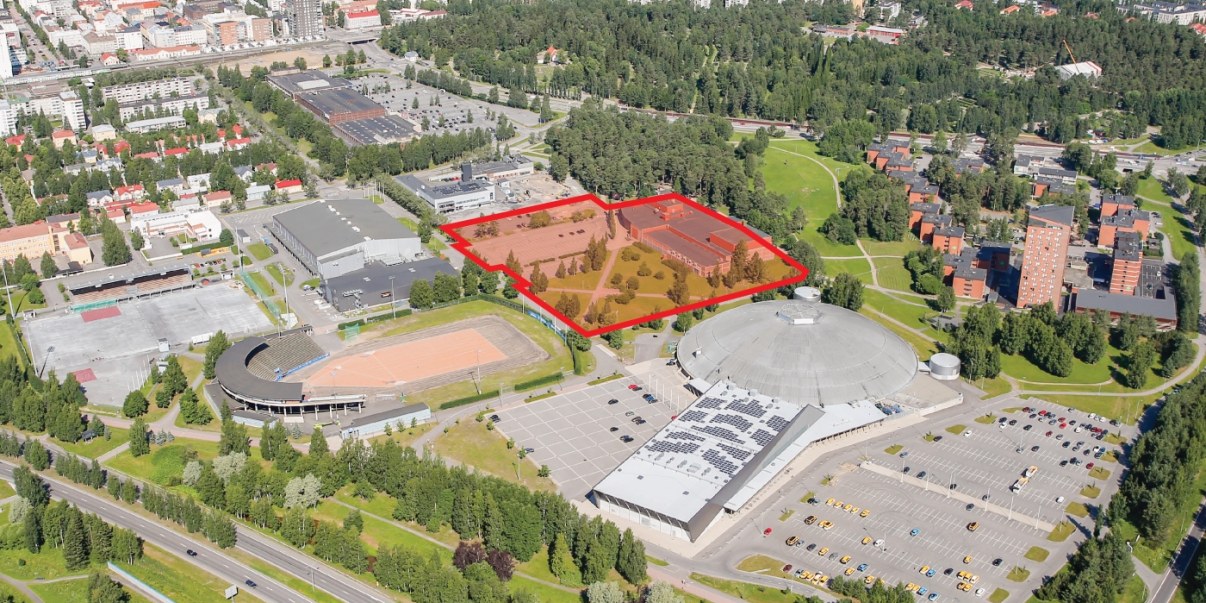 Viistoilmakuvassa rajattuna käsiteltävä alue.