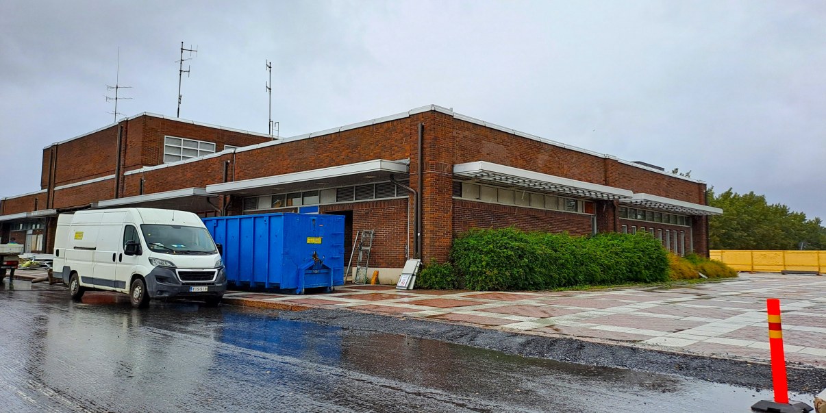 Oulun entinen linja-autoasema.