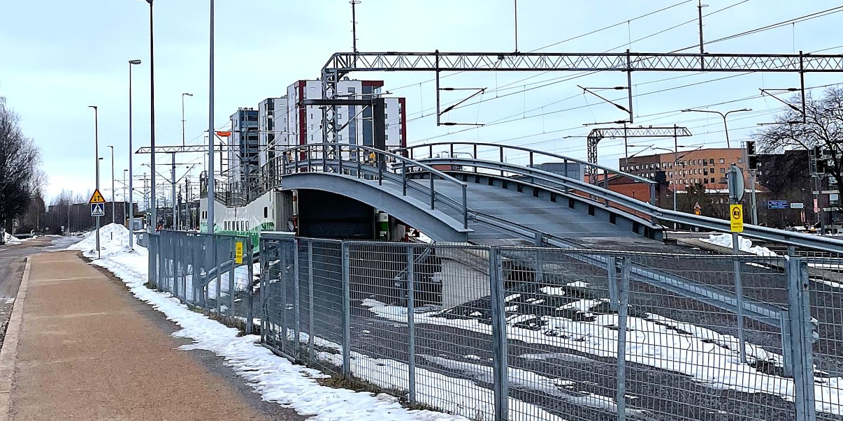 Oulun autojuna-asema nykyisellä paikallaan.