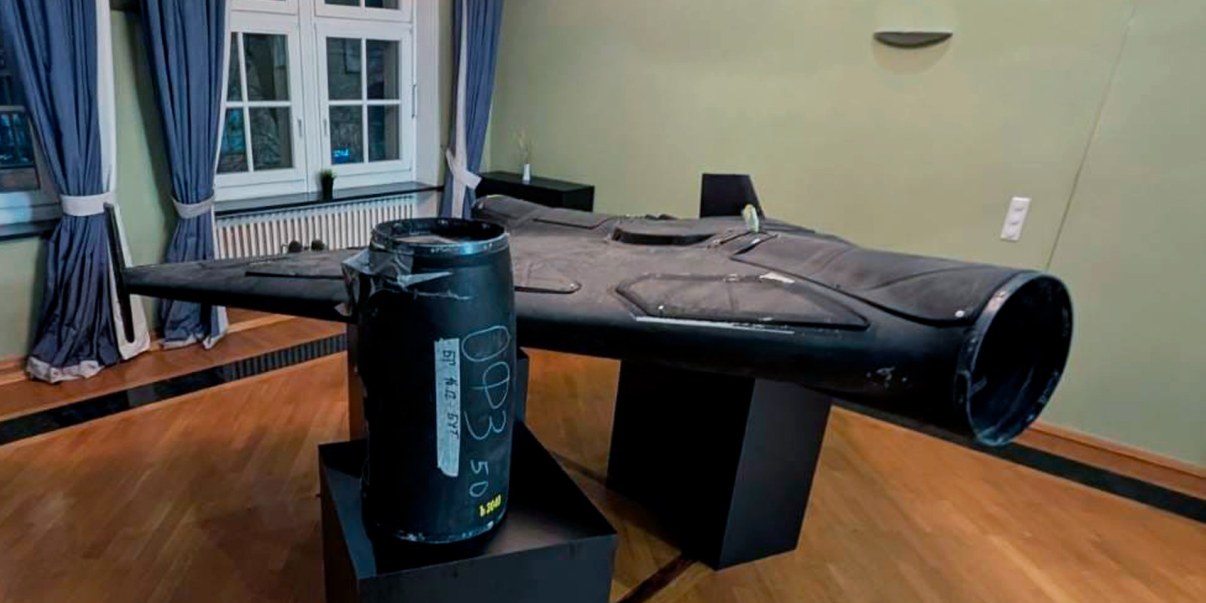 Kuvassa on drooni, Geran/Shahed -lennokki ja taistelukärki