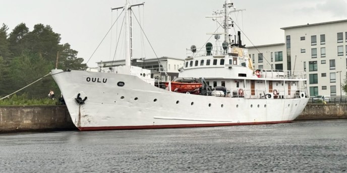 Oulu-laivan pookimatkoilla tutkitaan Perämeren merimerkkejä ja harvinaisia luontokohteita