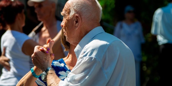 Viikko jälleen täynnä tapahtumia ikäihmisten iloksi Keskustan palvelutalolla