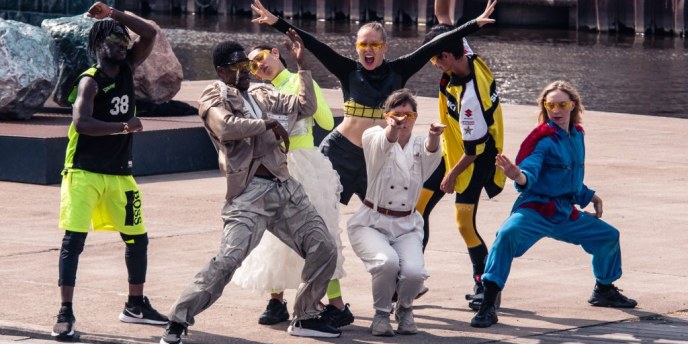 Kaupunkitila muuttuu elämyksiksi: ARToulu-taidealue julkaisi julkisen taiteen tapahtumakalenterin