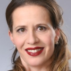 Yhteystietoon liitetty kuva