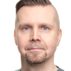 Yhteystietoon liitetty kuva