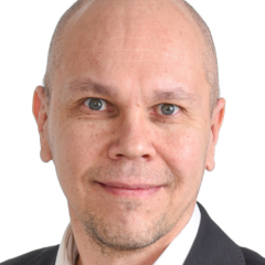 Yhteystietoon liitetty kuva