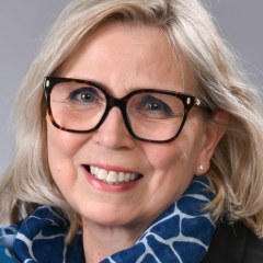 Yhteystietoon liitetty kuva