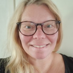 Yhteystietoon liitetty kuva