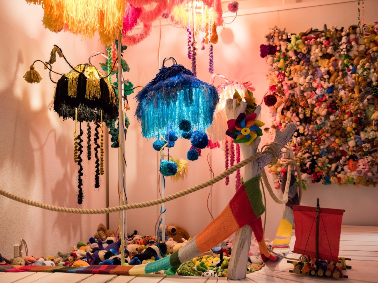 Kuva Unikudelmia-näyttelystä