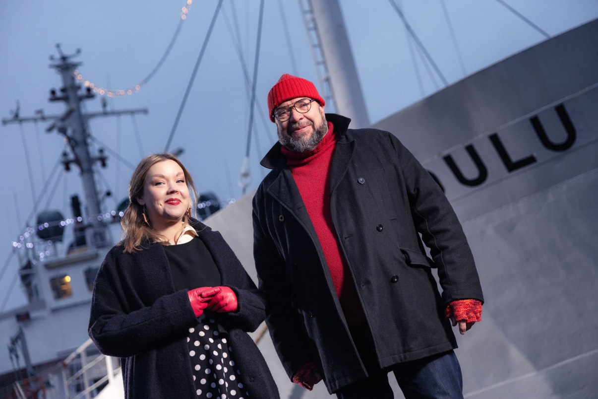 Kuvassa projektikoordinaattori Vilma Nikkanen ja kestävyysasiantuntija Jussi Tomberg