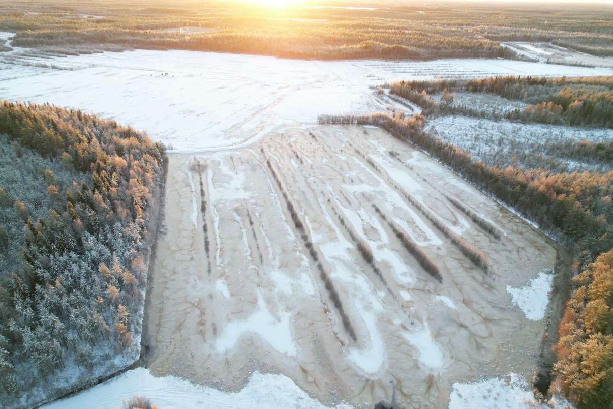 Talvinen ilmakuva Turvesuosta joulukuussa 2025.