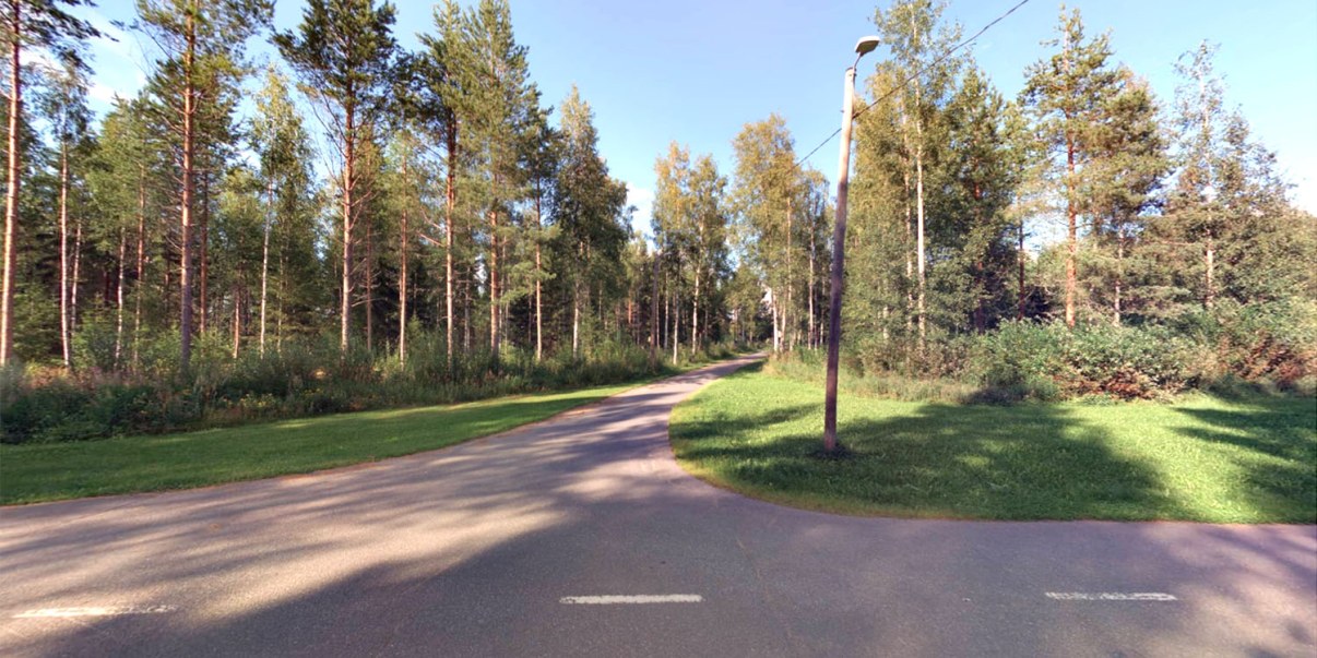 Kuva, Maikkulantien varsi.