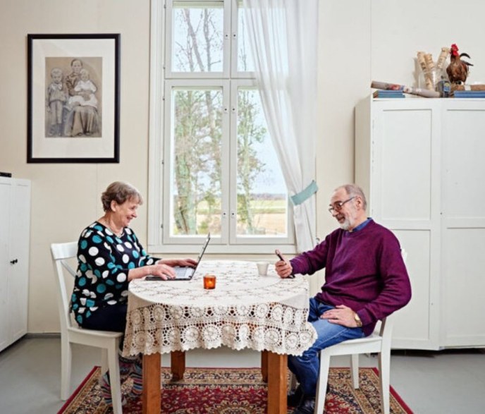 vanha mies ja vanha nainen